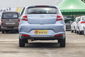 2015款风云2 1.5L手动新锐版 活力蓝