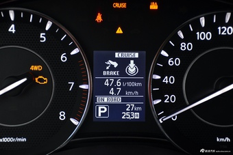 2017款途乐5.6L自动标准型