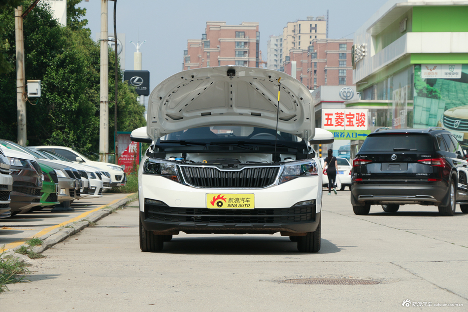 2018款柯米克1.5L手动标准版