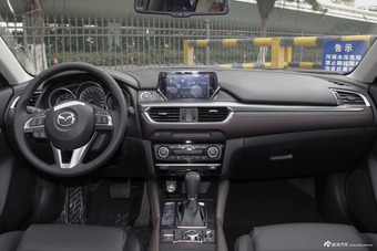 2017款阿特兹2.5L自动蓝天尊崇版