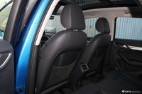 2018款奥迪Q3 30周年年型 35 TFSI时尚型