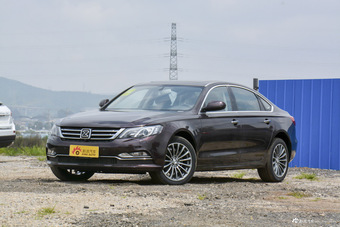 2016款众泰Z700 1.8T手动典雅型图片