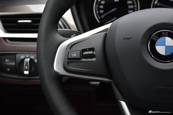 2018款宝马X1 1.5T自动sDrive18Li尊享型