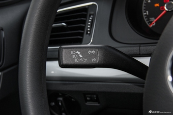 2017款朗逸1.6L自动风尚版