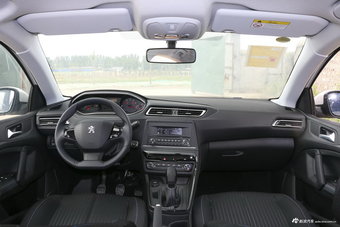 2018款标致308 1.6L手动时尚版图片