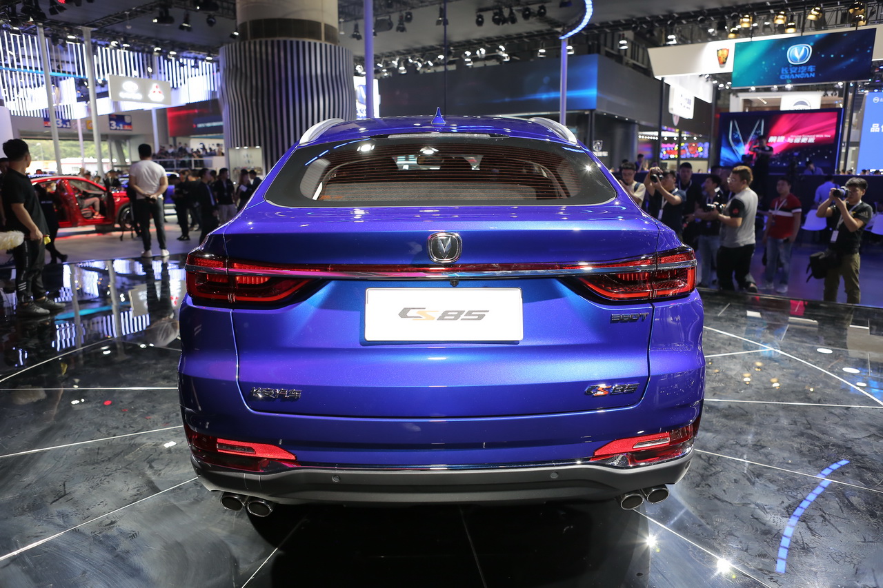 2018广州车展实拍：长安CS85