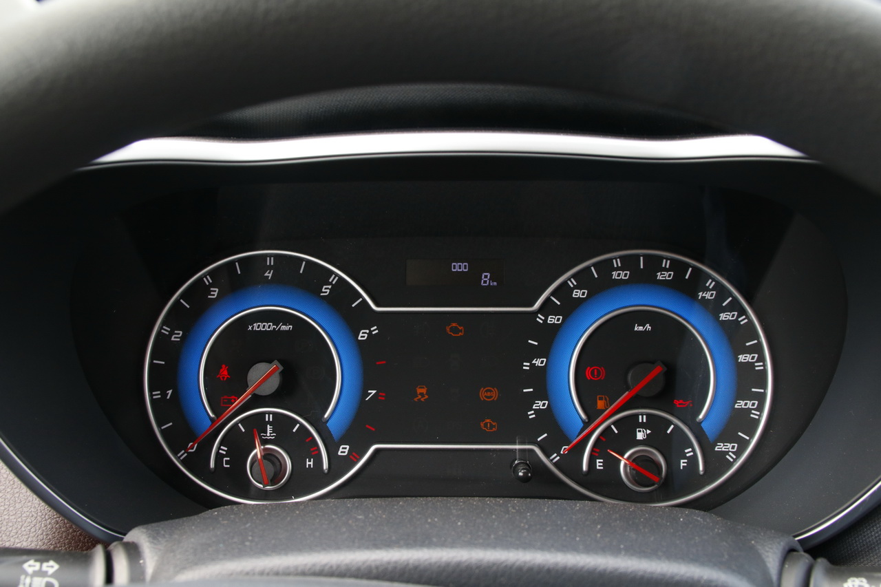 2017福美来七座版1.5T手动适·享型7座