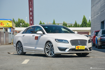 2018款林肯MKZ 2.0T自动尊耀版