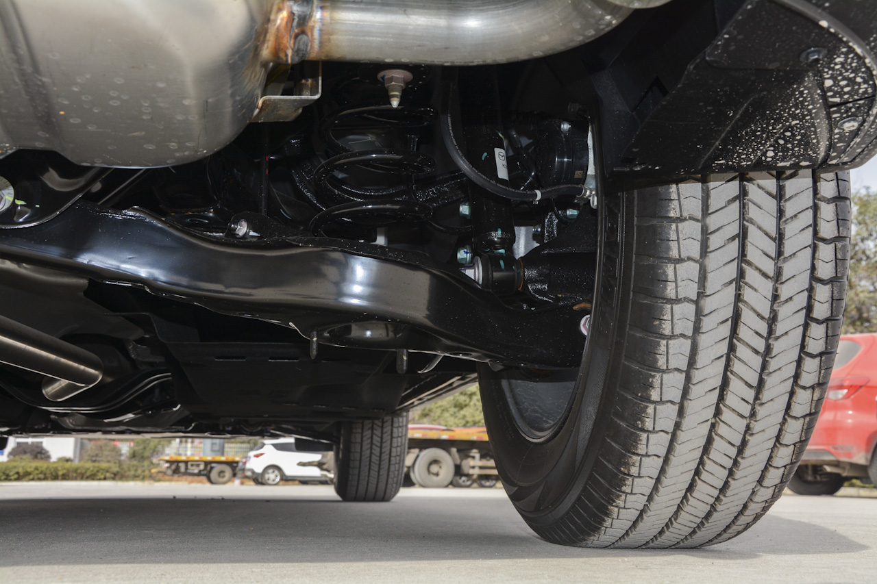 2017款马自达CX-5 2.0L自动两驱智尚型