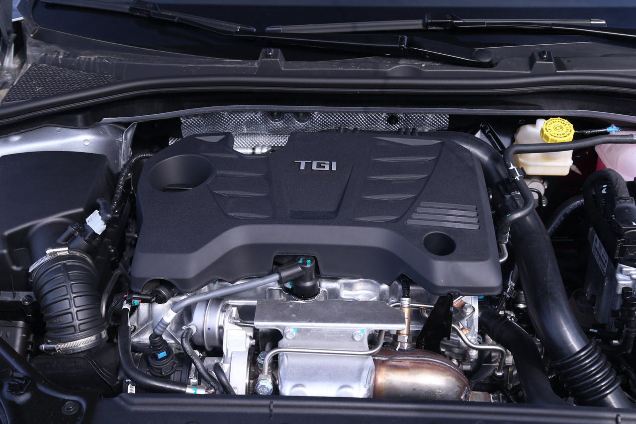 2018款名爵6基本型