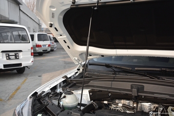 2018款中华V6 1.5T手动精英型