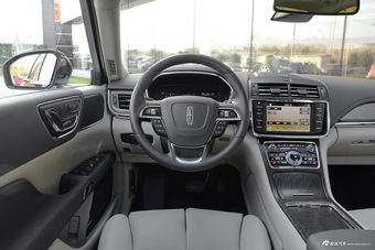 2017款林肯大陆 2.0T自动两驱尊雅版