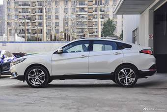 2017款启辰T90 2.0L手动智尚版