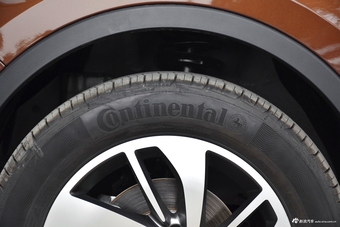 2017款宝骏560律动版1.5T手动乐享型