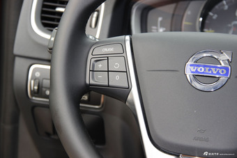 2017款沃尔沃S60L 2.0T自动T5智驭版