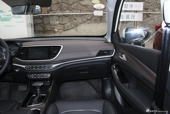 2018款传祺GA4 1.3T自动豪华版200T