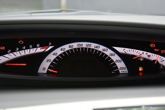 2012款普瑞维亚2.4L自动豪华版7座