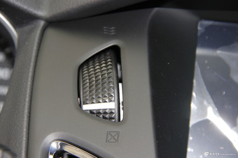 2017款福克斯两厢1.6L自动舒适型智行版