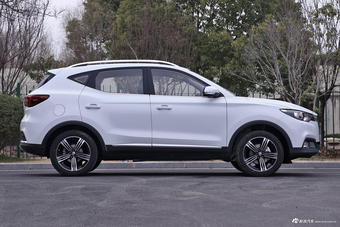 2018款名爵ZS 1.5L自动尊享互联网版