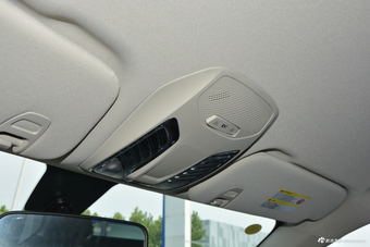 2017上汽大通D90 2.0T自动两驱水星