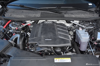 2019款奥迪A6L 45TFSI quattro 豪华致雅版