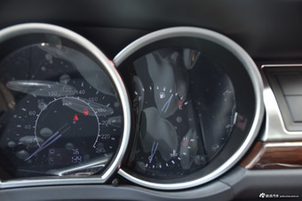 2015款众泰Z500 1.5T 自动豪华型 慕尼黑