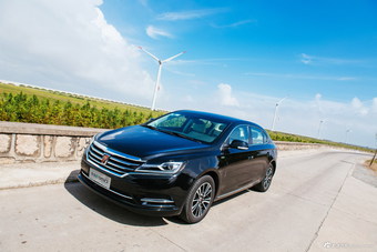 2017款荣威e950官方图