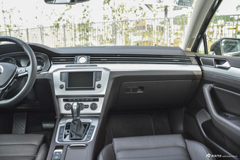 2016款蔚揽1.4T自动舒行版280TSI