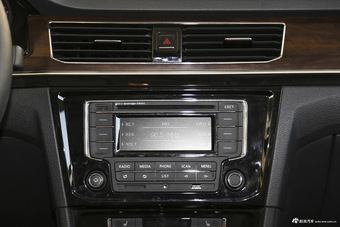 2016款宝来1.6L自动豪华型