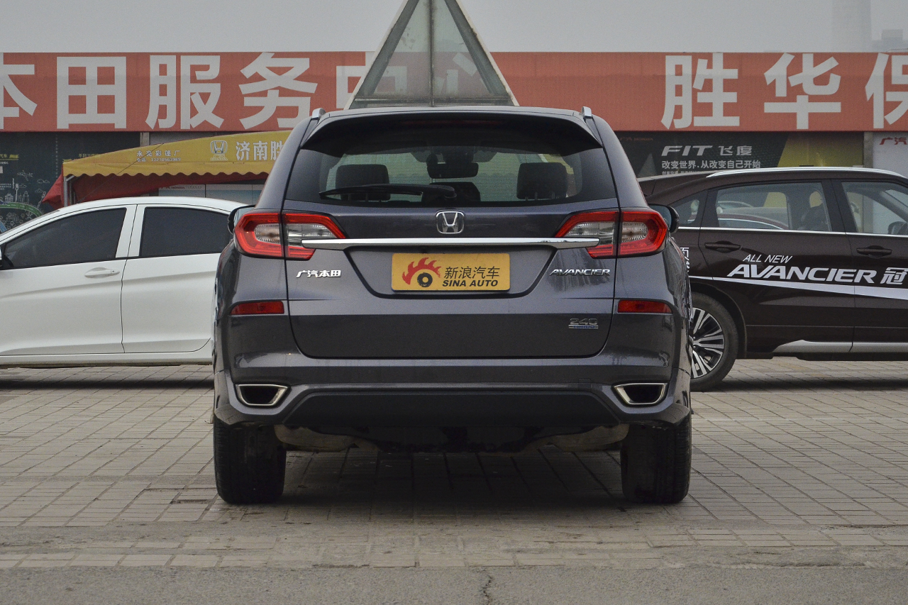 2017款冠道1.5T自动240TURBO两驱豪华版