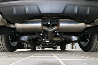 2016款宝沃BX7 2.0T自动两驱精英版28T