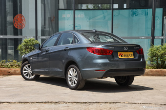 2016款绅宝D50 1.5L 手动精英版