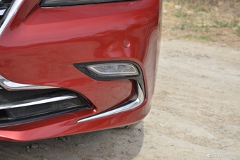 2018款睿骋CC1.5T自动尊雅型