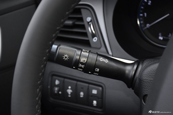 2017款名图1.8L自动尊贵型DLX