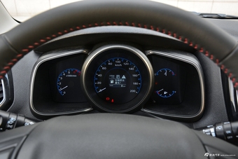 2017款长安CX70T 1.5T自动豪擎版