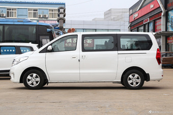 2018款风行F600L 2.0L手动舒适型