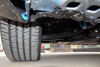 2016款锐3 1.6L CVT尊享型天窗版