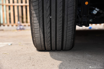 2016款艾力绅2.4L自动至尊版