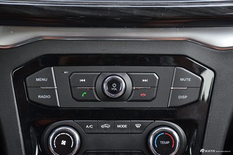 2017款北汽威望 M50f 1.3T手动豪华型（红）