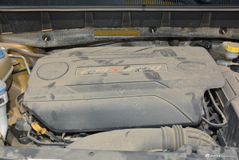 2017款传祺GS3 200T 1.3T自动尊贵版