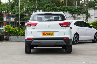 2017款现代ix25 1.6L自动智能型