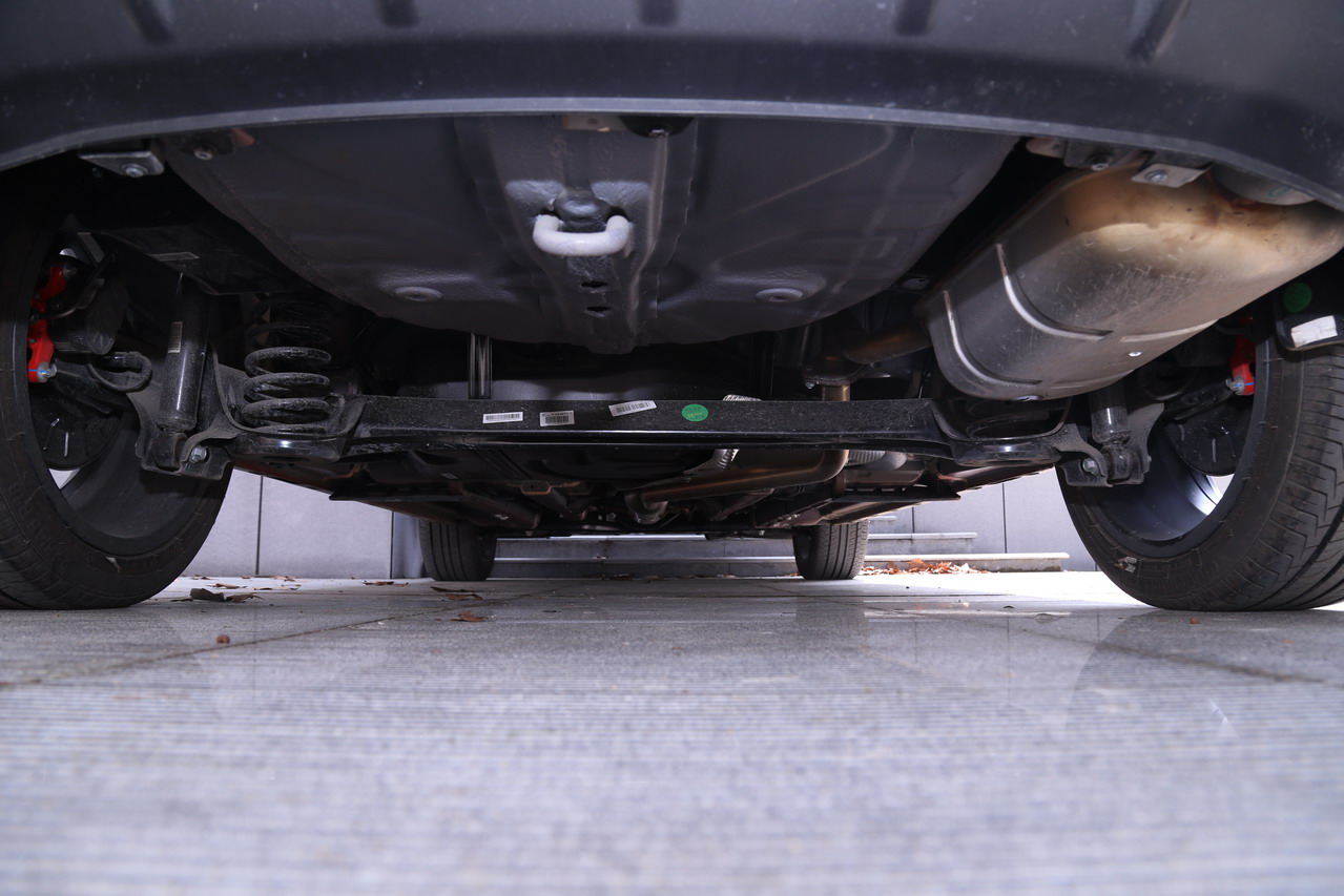 2018款帝豪GS 1.4T自动尊尚智联型领潮版