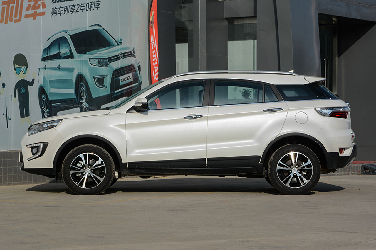 2016款驭胜S330 1.5T自动两驱尊贵版