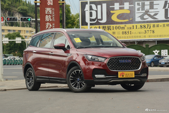 2018款君马S70 1.5T手动标准型