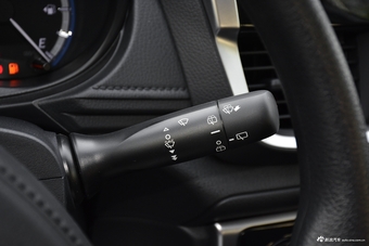 2017款YARiS L 致炫1.5G自动劲速天窗升级版