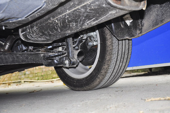 2016款悦翔V7 1.6L自动乐享型国IV