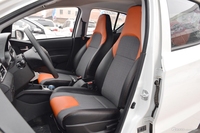 2017款EC系列 EC200 灵动版