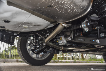 2016款森林人2.5L自动尊贵导航版