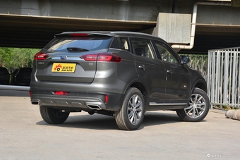 2018款吉利博越1.8TD手动智雅型