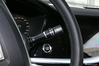 2018款博瑞GE MHEV耀智版